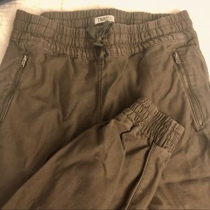 TNA Cargo Joggers
